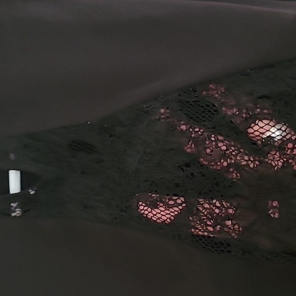 Bling Collar Blouse - Picture 5 of 5